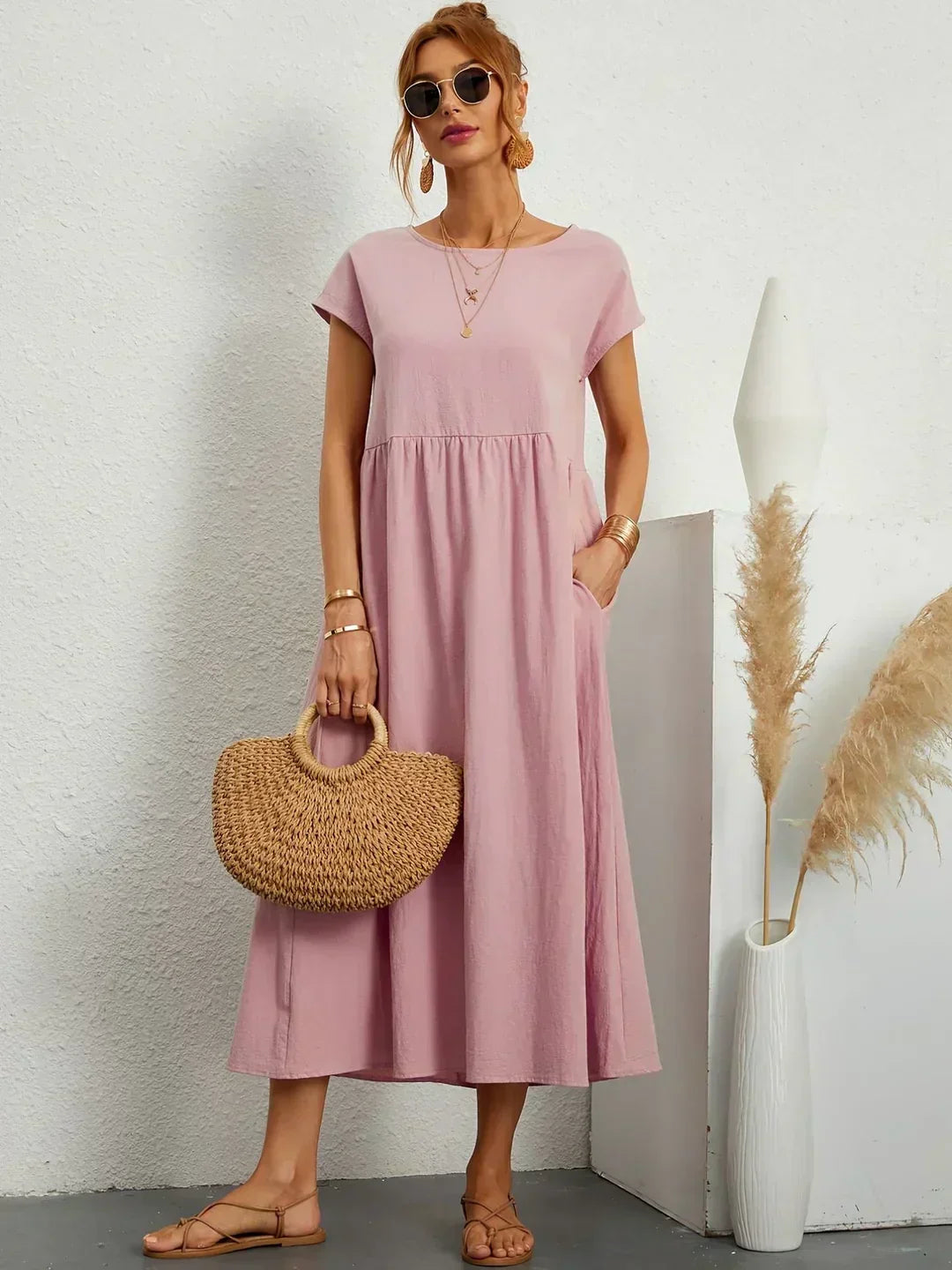 Gabrielle  Midi-jurk met tijdloze elegantie