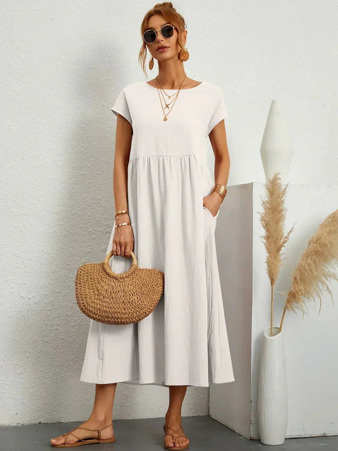 Gabrielle  Midi-jurk met tijdloze elegantie